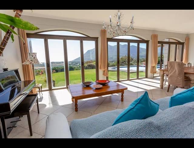 4 BEDROOM PROPERTY TO RENT IN CROFTERS VALLEY